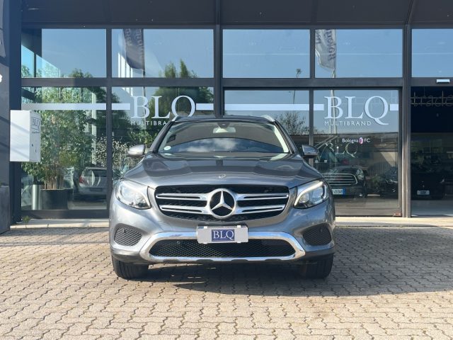 Mercedes-Benz GLC 220 d 4Matic Sport - foto 2 di 4