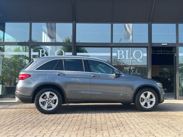 Mercedes-Benz GLC 220 d 4Matic Sport - foto 4 di 4