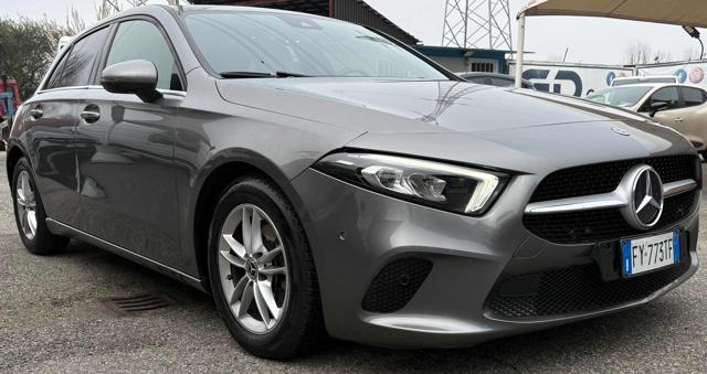 Mercedes-Benz A 180 d Automatic Business Extra - foto 4 di 4