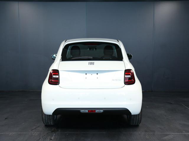 Fiat 500 1.0 65CV Hybrid Berlina Torino - foto 4 di 15