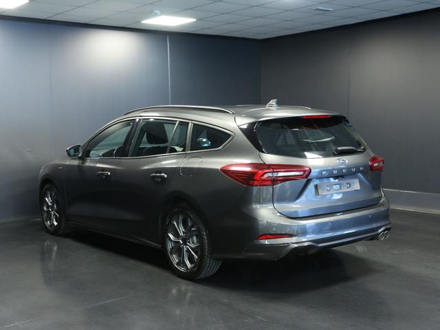 Ford Focus 1.5 EcoBlue 115 CV automatico SW ST-Line - foto 4 di 4