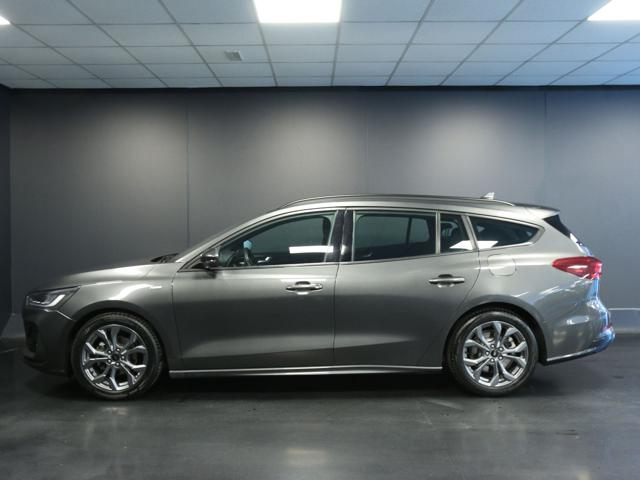 Ford Focus 1.5 EcoBlue 115 CV automatico SW ST-Line - foto 2 di 4