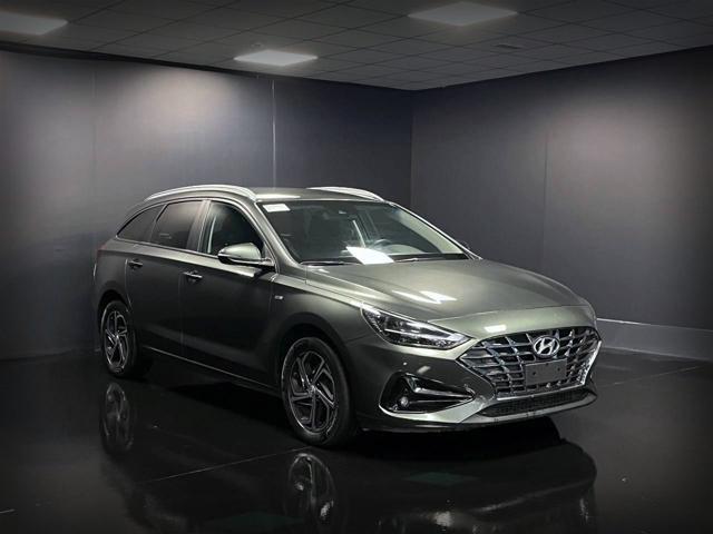 Hyundai i30 Wagon 1.0 T-GDI iMT 48V Prime - foto 3 di 15