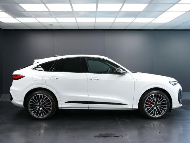 Audi Q5 Sportback TDI 204CV mHEV+ quattro S tronic S line - foto 3 di 4