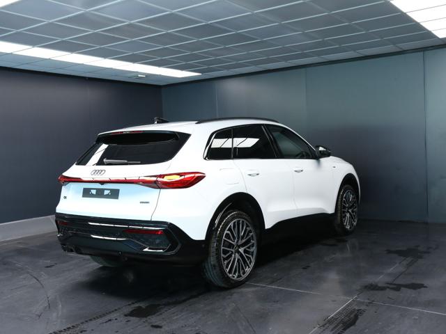 Audi Q5 TDI 204CV mHEV+ quattro S tronic S line edition - foto 3 di 4