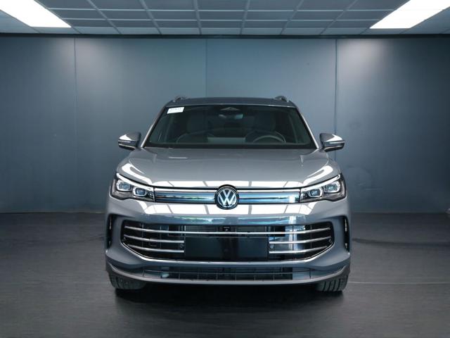 Volkswagen Tiguan 1.5 eTSI 150 CV ACT DSG Elegance - foto 2 di 4