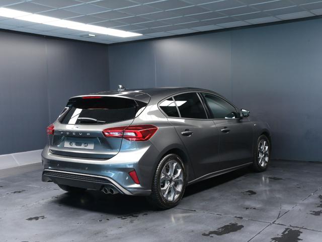 Ford Focus 1.0 EcoBoost Hybrid 125 CV 5p. ST-Line - foto 2 di 4