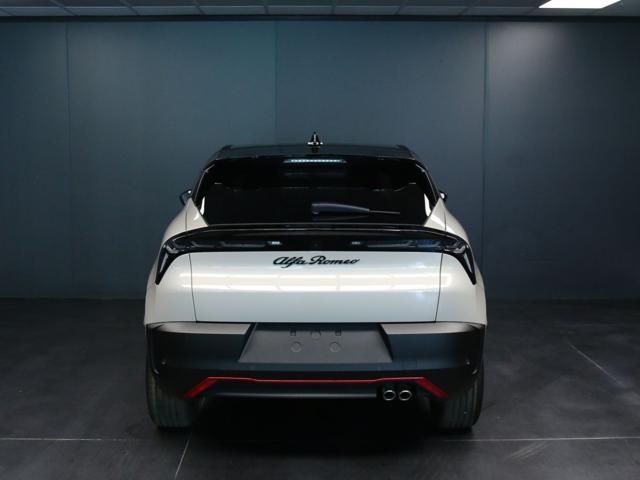 Alfa Romeo Junior 1.2 145 CV Hybrid eDCT6 Speciale - foto 4 di 4