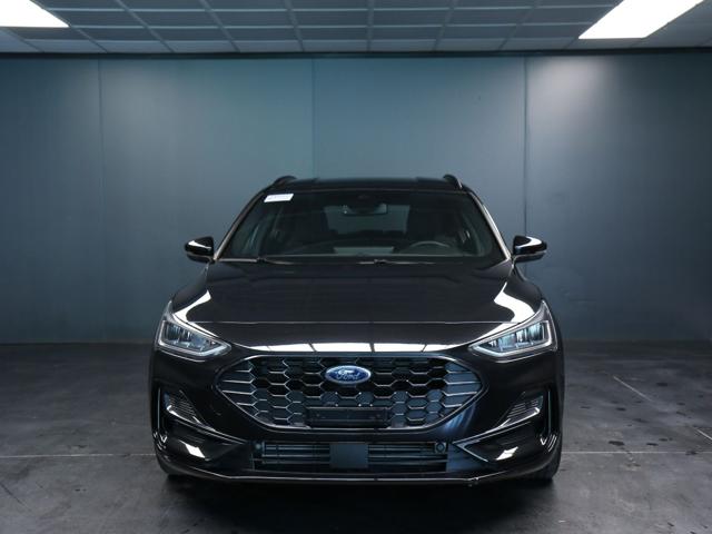 Ford Focus 1.0 EcoBoost Hybrid 125 CV SW ST-Line - foto 2 di 4