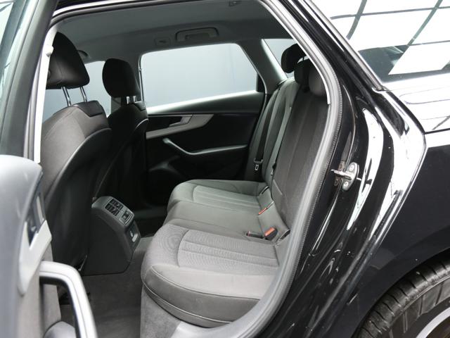 Audi A4 Avant 35 TDI 163CV S Tronic Business Advanced - foto 4 di 4