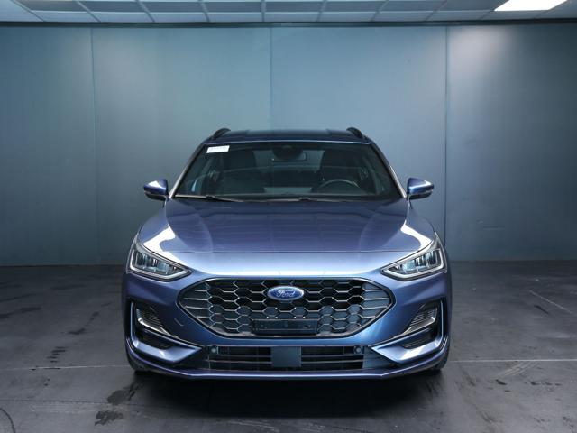 Ford Focus 1.5 EcoBlue 115 CV automatico SW ST-Line Design - foto 2 di 4