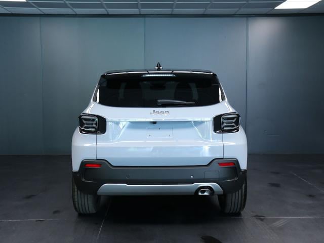 Jeep Avenger 1.2 Turbo 100CV(110CV) e-Hybrid Summit E-DCT 6 - foto 4 di 4