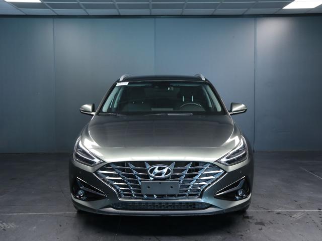 Hyundai i30 Wagon 1.0 T-GDI iMT 48V Prime - foto 2 di 4