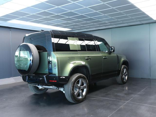 Land Rover Defender 110 3.0D I6 250 CV AWD Auto X-Dynamic HSE - foto 4 di 4