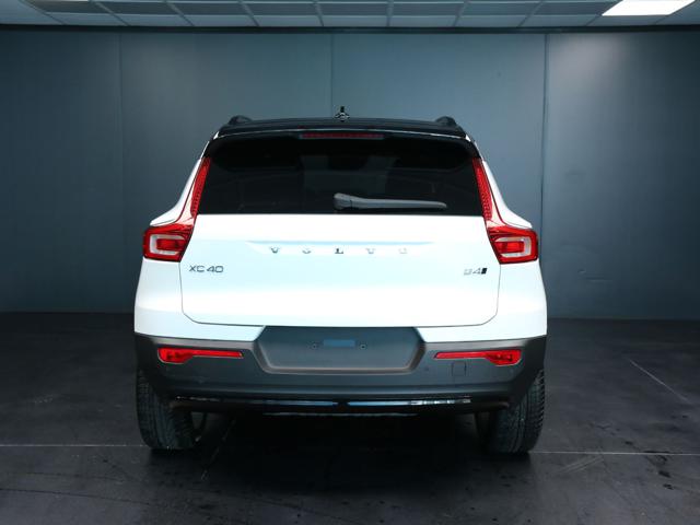 Volvo XC40 B4 197AWD Geartronic R-design - foto 4 di 4
