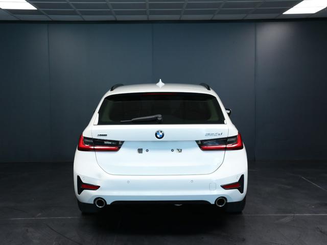 BMW 320 d 48V xDrive Touring Sport - foto 4 di 4
