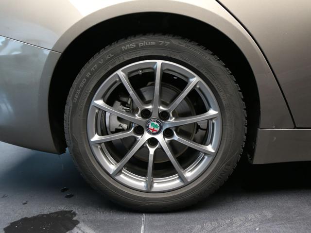 Alfa Romeo Giulia 2.2 Turbodiesel 150 CV Super SOLO PER RIVENDITORI - foto 4 di 15