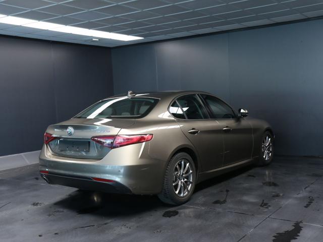 Alfa Romeo Giulia 2.2 Turbodiesel 150 CV Super SOLO PER RIVENDITORI - foto 2 di 15