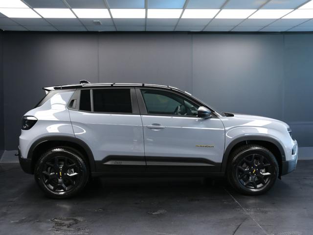 Jeep Avenger 1.2 Turbo 145CV e-Hybrid 4xe The North Face - foto 3 di 4