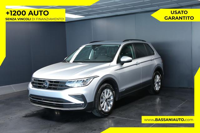 Volkswagen Tiguan 2.0 TDI 150CV DSG Life, del 2024, 85.669 km, in vendita a ARSIè (BL)