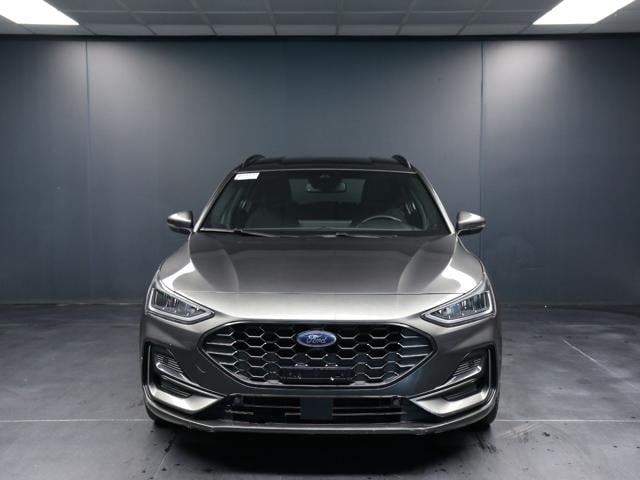 Ford Focus 1.5 EcoBlue 115CV automatico SW ST-Line Design - foto 2 di 4