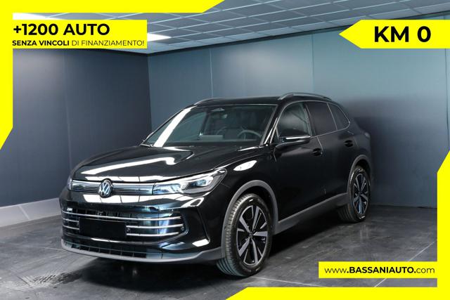 Volkswagen Tiguan 1.5 eTSI 150CV ACT DSG Elegance, del 2026, 1 km, in vendita a ARSIè (BL)