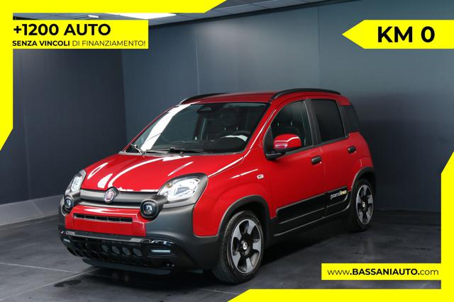 Fiat Panda Pandina 1.0 FireFly 65CV Hybrid Cross, del 2025, 1 km, in vendita a ARSIè (BL)