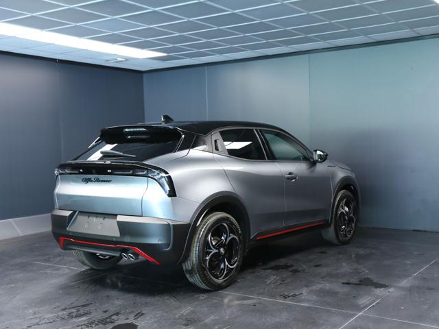 Alfa Romeo Junior 1.2 145 CV Hybrid eDCT6 Speciale - foto 3 di 4