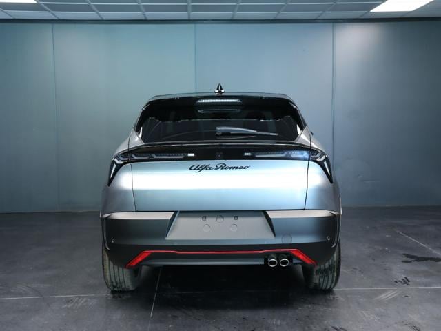 Alfa Romeo Junior 1.2 145 CV Hybrid eDCT6 Speciale - foto 4 di 4