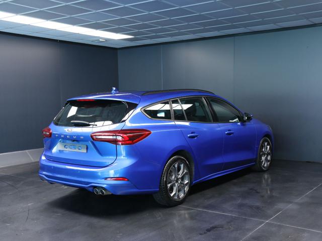 Ford Focus 1.5 EcoBlue 115 CV automatico SW ST-Line Design - foto 3 di 4