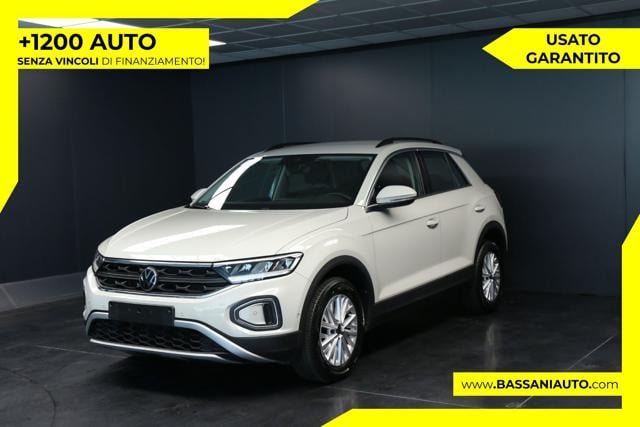 Volkswagen T-Roc 1.0 TSI Life 110CV, del 2023, 72.018 km, in vendita a ARSIè (BL)