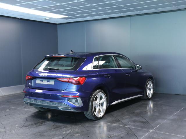 Audi A3 Sportback 30 TDI 116CV S tronic S line - foto 3 di 4