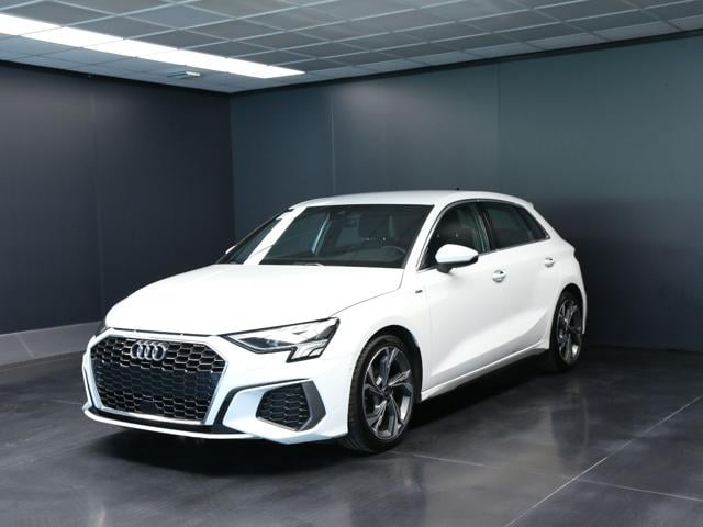 Audi A3 Sportback 30 TDI 116CV S tronic S line, del 2023, 77.537 km, in vendita a ARSIè (BL)