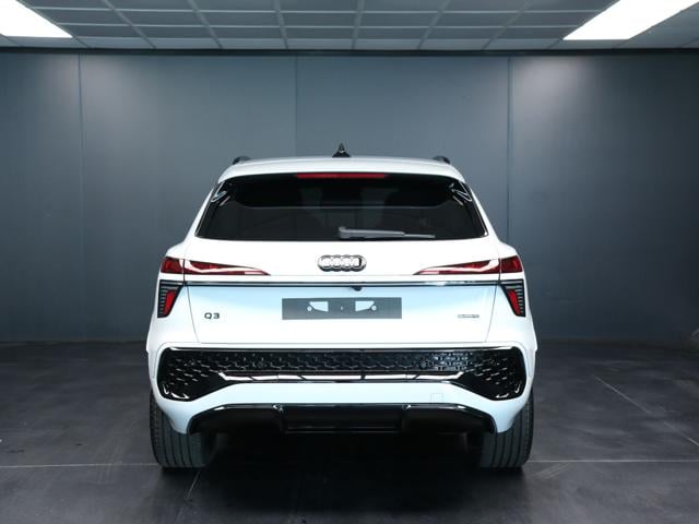Audi Q3 TFSI 265CV quattro S tronic S Line edition - foto 4 di 4
