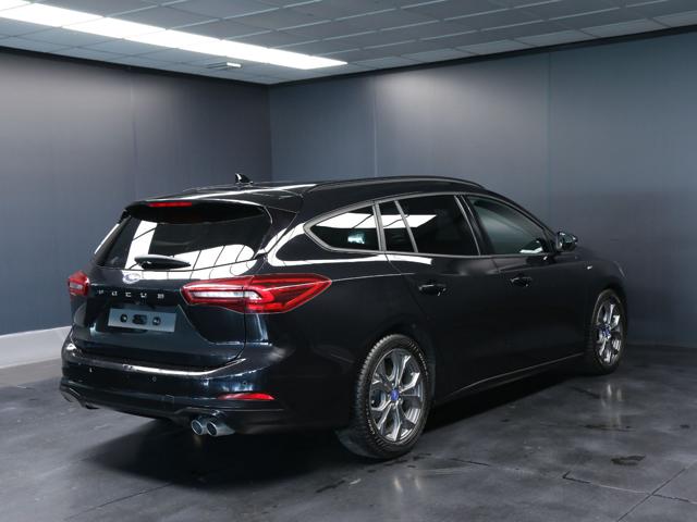 Ford Focus 1.5 EcoBlue 115CV automatico SW ST-Line - foto 3 di 4