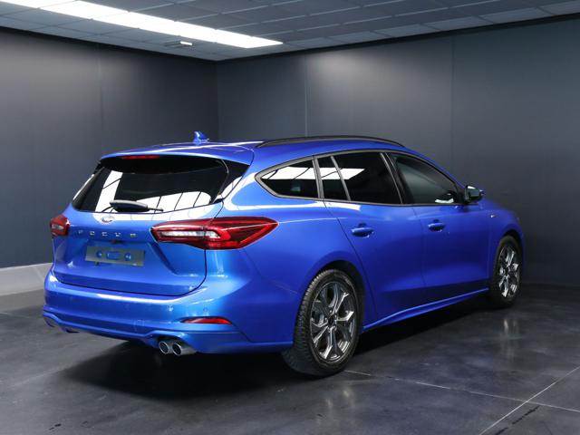 Ford Focus 1.5 EcoBlue 115CV automatico SW ST-Line - foto 3 di 4