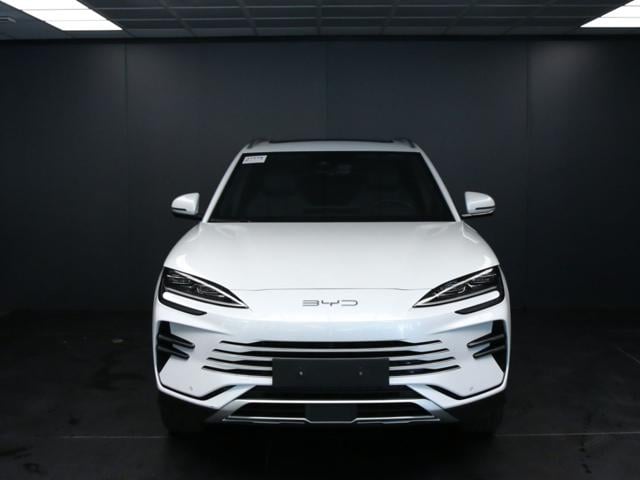 BYD Seal U DMi 1.5 218 CV PHEV Boost - foto 2 di 4