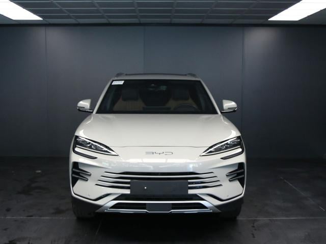 BYD Seal U DMi 1.5 218 CV PHEV Boost - foto 2 di 4