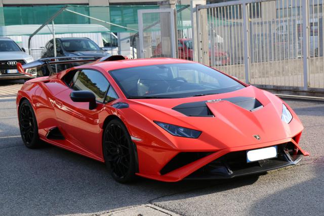 Lamborghini Huracán Huracán 5.2 V10 STO Coupé 640CV - foto 3 di 4
