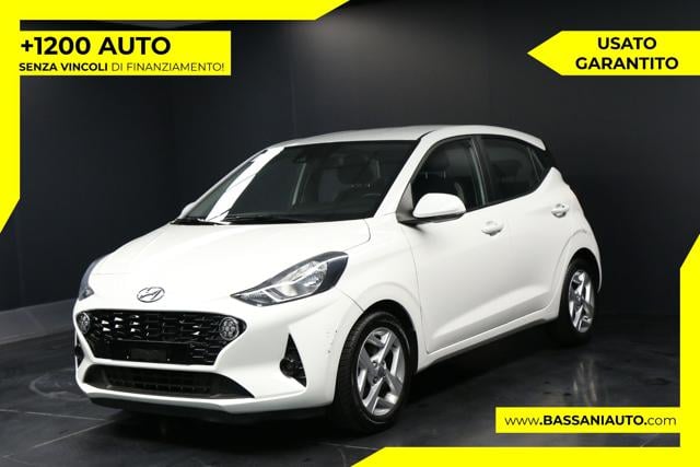 Hyundai i10 1.0 MPI Tech, del 2023, 65.052 km, in vendita a ARSIè (BL)