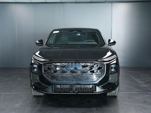 Audi Q3 Sportback TFSI 265CV S tronic quattro S Line - foto 2 di 4