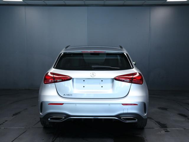 Mercedes-Benz A 180 Automatic AMG Line Extra - foto 4 di 4