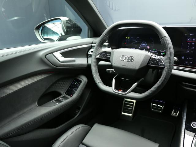 Audi A5 Avant TDI 204CV mHEV+ S tronic S line Edition, del 2025, in vendita a ARSIè (BL)