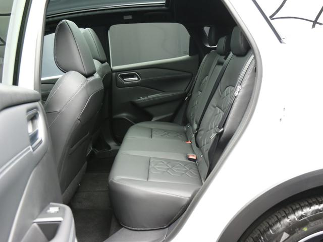 Nissan Qashqai MHEV 158CV Xtronic Tekna TETTO PANORAMICO, del 2026, in vendita a ARSIè (BL)