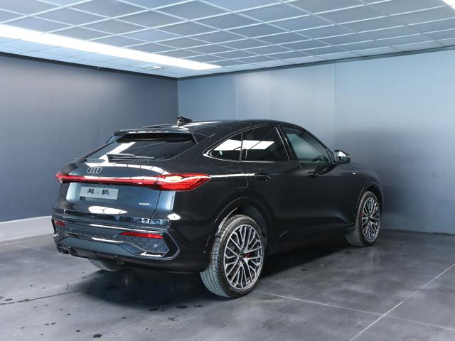 Audi Q5 Sportback TDI 204CV mHEV+ quattro S tronic S line - foto 3 di 4