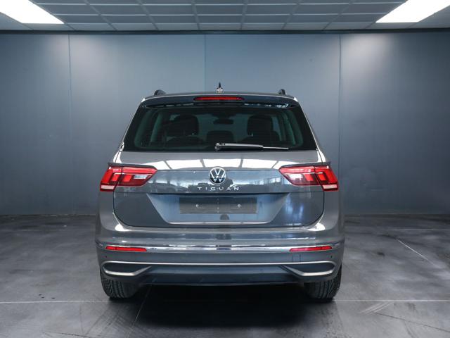 Volkswagen Tiguan 2.0 TDI 150CV DSG Life - foto 4 di 15