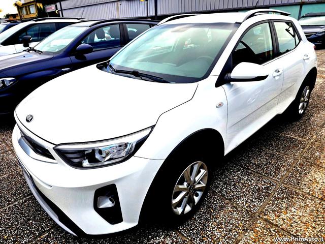 Kia Stonic 1.6 CRDi 110 CV Style - foto 2 di 4