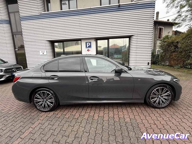 BMW 320 BERLINA mhev 48V xdrive Msport M SPORT IVA ESPOSTA - foto 4 di 4