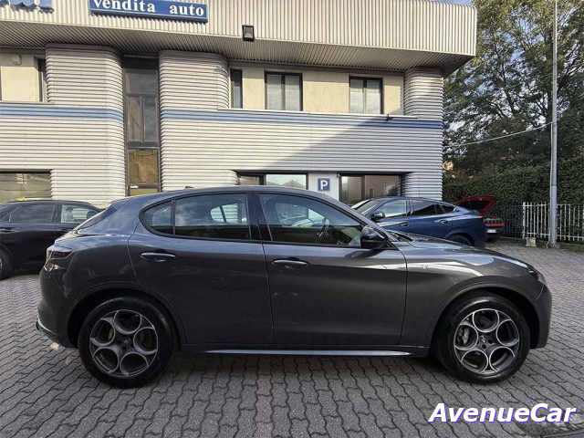 Alfa Romeo Stelvio VELOCE Ti Q4 PELLE TELECAMERA IVA ESP PREZZO REALE - foto 4 di 4