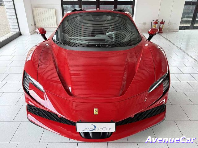 Ferrari SF90 Spider VISIBILE IN SEDE UFFICIALE ITALIANA IVA ESP - foto 3 di 4